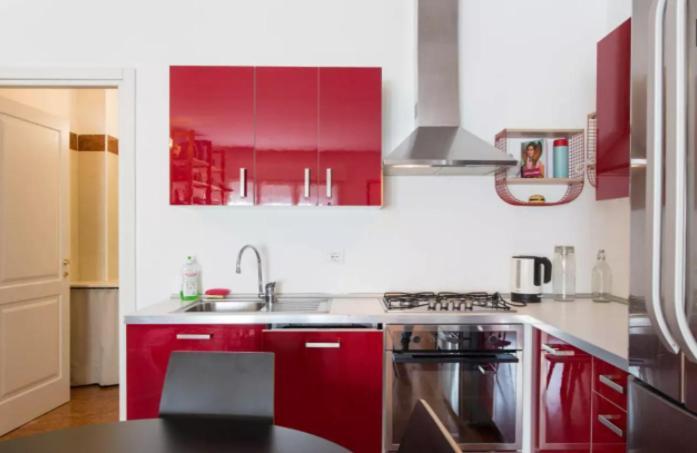 Vintage Apartment In Corvetto Area Милано Екстериор снимка